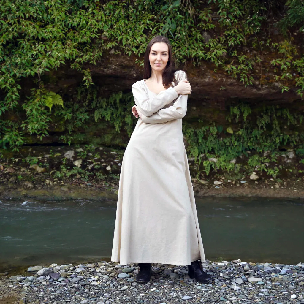 XL- Astrid Rundhals-Unterkleid, Baumwoll-Leinen-Gemisch, Frühmittelalter
