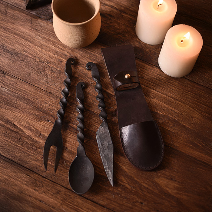 Essbesteck- 3-teilig Messer, Gabel, Löffel mit Tasche