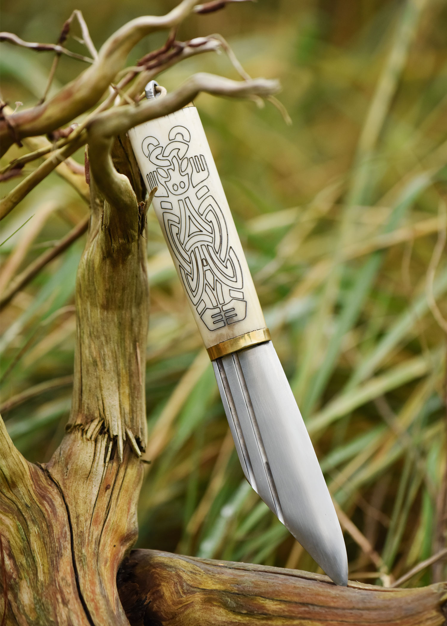Kleiner Wikinger-Sax, Knochengriff im Borrestil, 9./10. Jh.