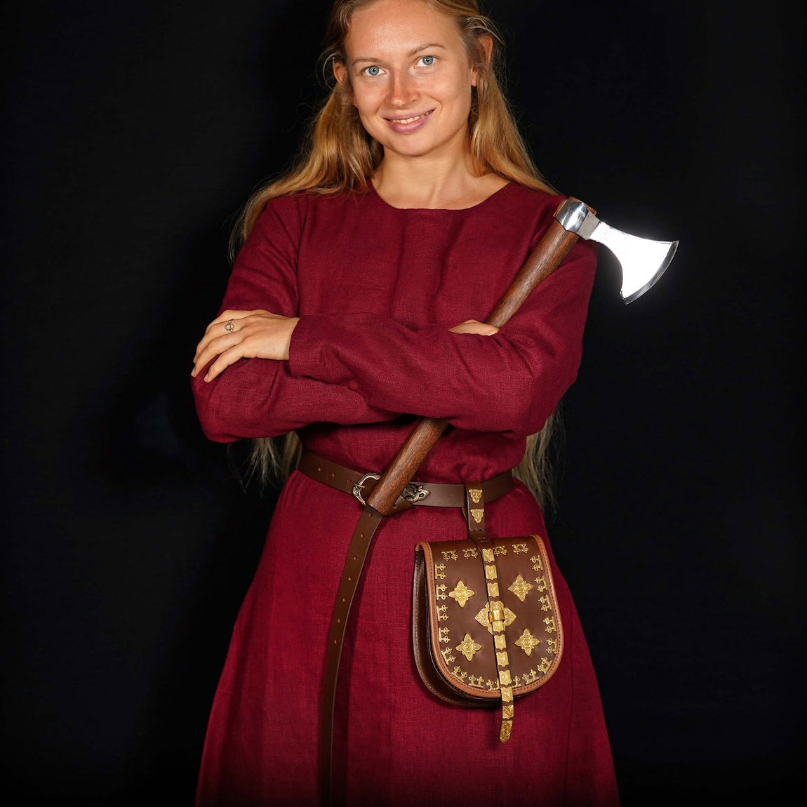 Helga, authentisches langes und schlichtes Wikinger-Kleid, 100% Baltischer Leinen