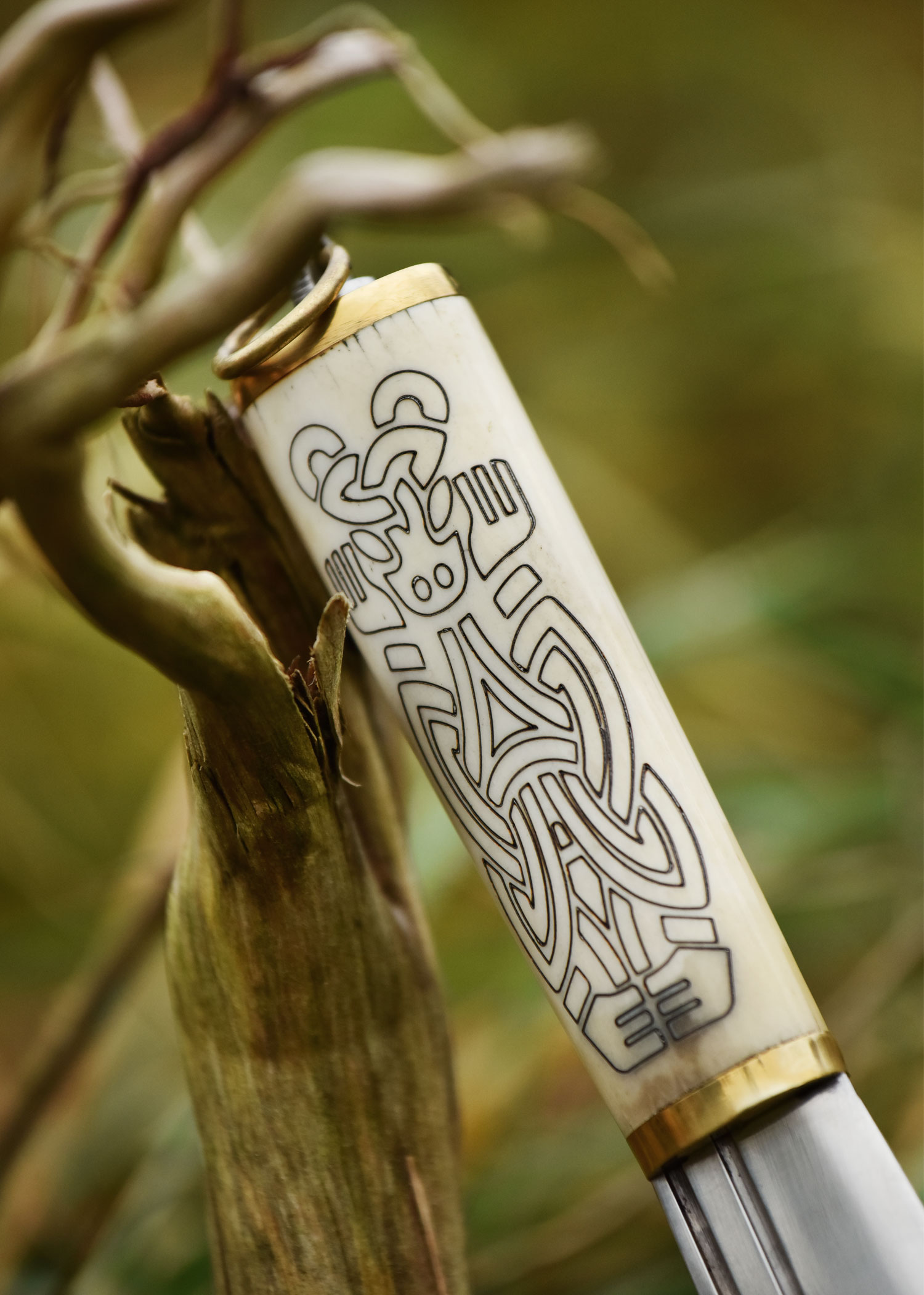 Kleiner Wikinger-Sax, Knochengriff im Borrestil, 9./10. Jh.