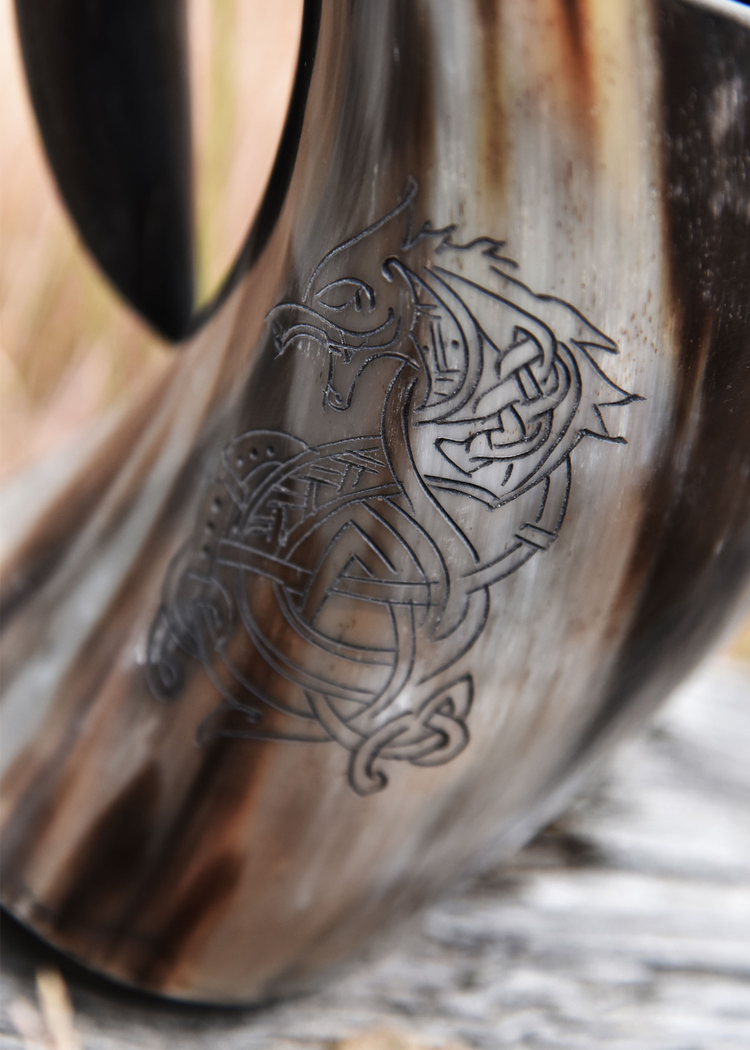 Bierkrug aus Horn - Fenrir, der Nordische Wolf Bierkrug aus Horn - Fenrir, der Nordische Wolf