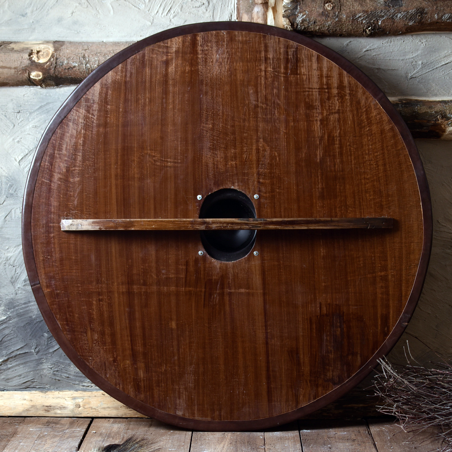 Wikinger Rundschild, aus Holz, mit Greiftier-Bemalung