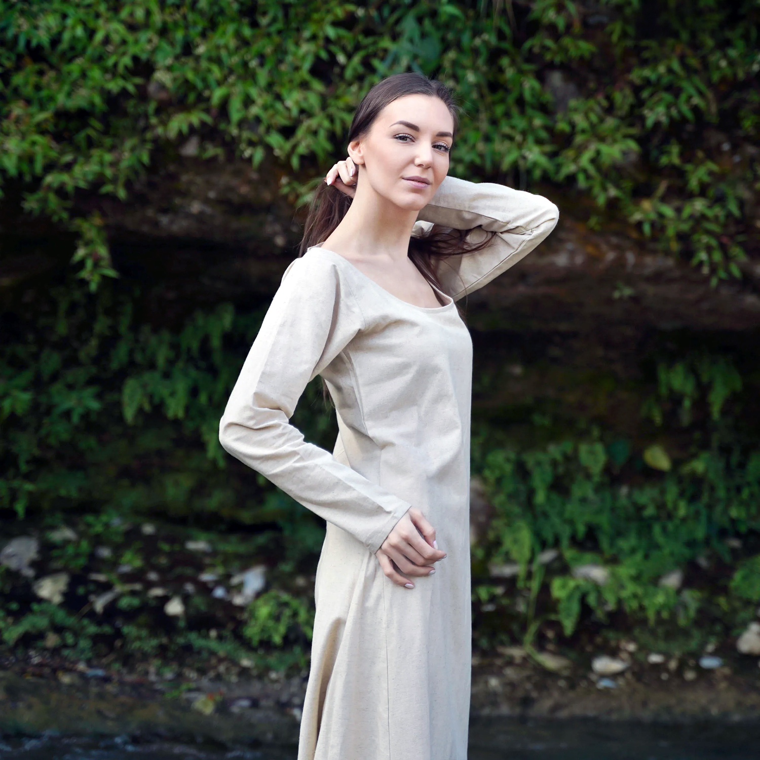 XL- Astrid Rundhals-Unterkleid, Baumwoll-Leinen-Gemisch, Frühmittelalter